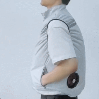 Cooling Vest for Men with Power Bank and Dual Fan Runtime Air Conditioned Workwear