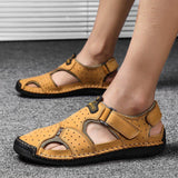 Men Outdoor Cowhide Leather Flat Heel Daily Sandals