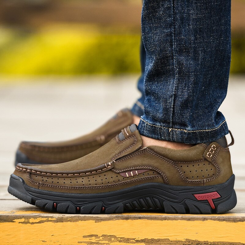2021 New Men Casual Sneakers Vintage 100% Genuine Leather Flats